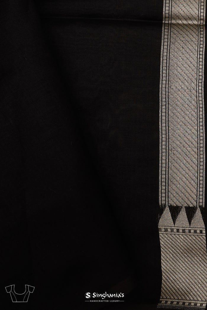 Aesthetic Black Banarasi Organza Saree With Geoemtrical Weaving