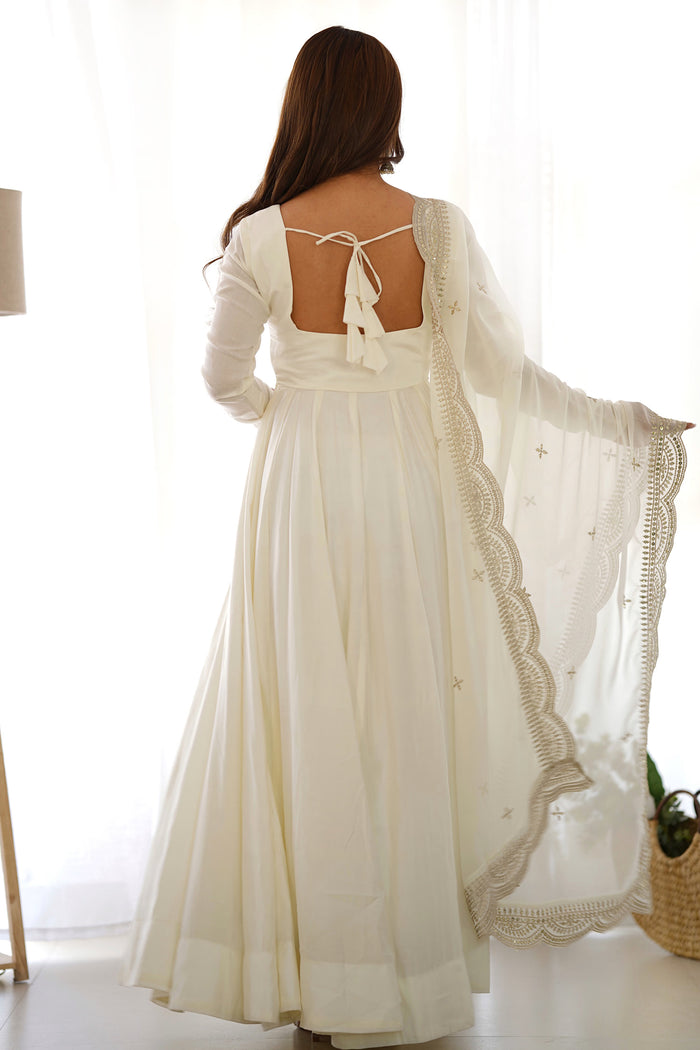 Alice White Chanderi Solid Pattern Anarkali Set