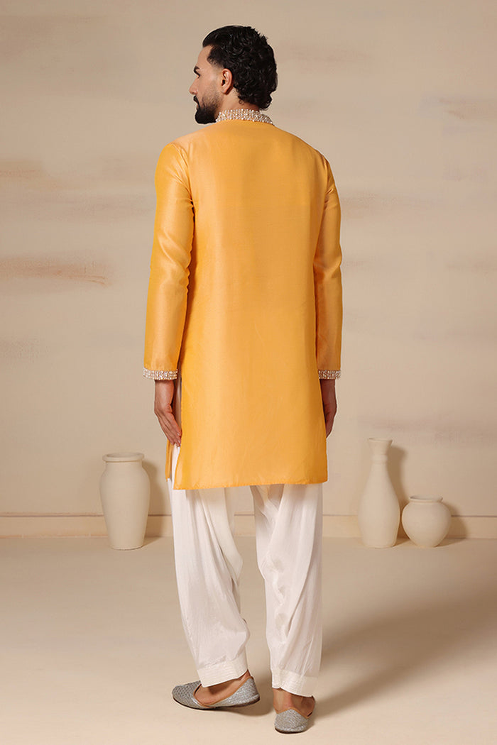 Amber Pearl Placket Kurta