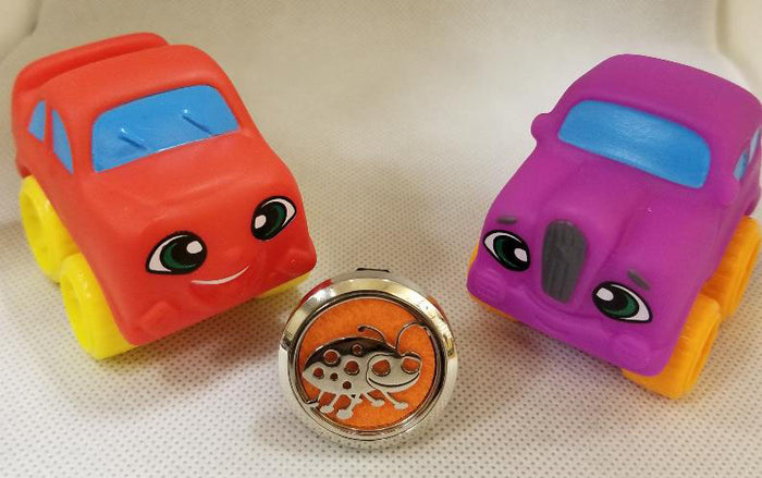 AromaBUG™ ORIGINAL CAR VENT DIFUSSER,  "The Original" $19.99 Over 100 Designs. (FREE OIL Included & FREE Shipping