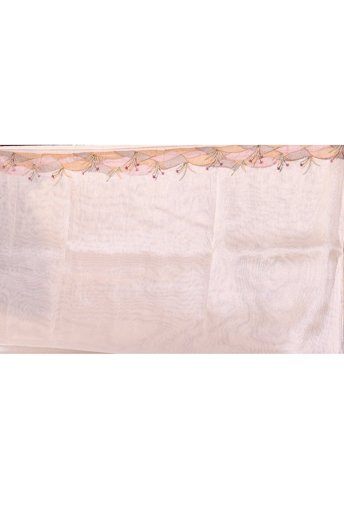 Artistic Cream With Fish And Floral Motifs Chanderi Saree