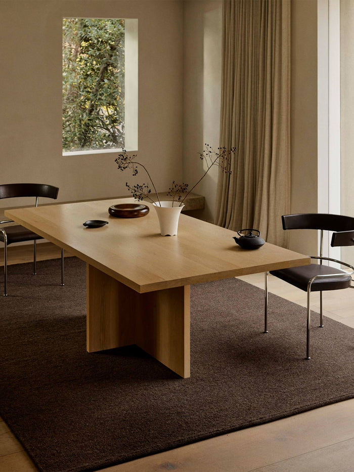 Aspen rug in Peat