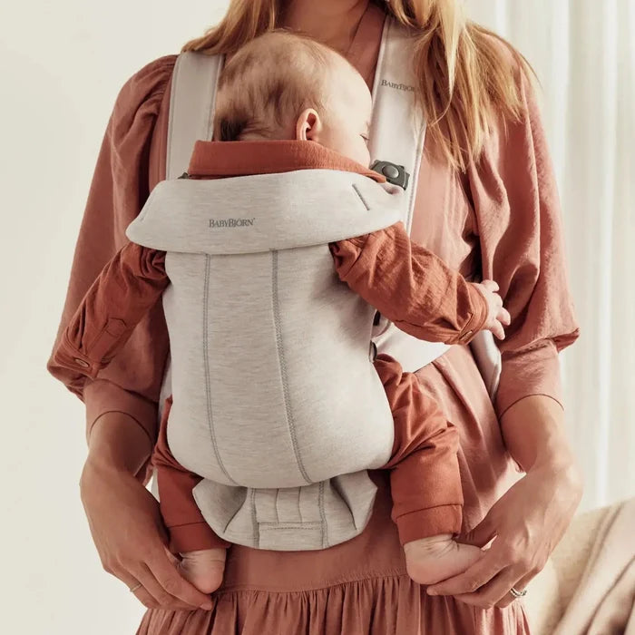 Baby Bjorn - Baby Carrier Mini - 3D Jersey Light Beige-Baby Carriers-Posh Baby