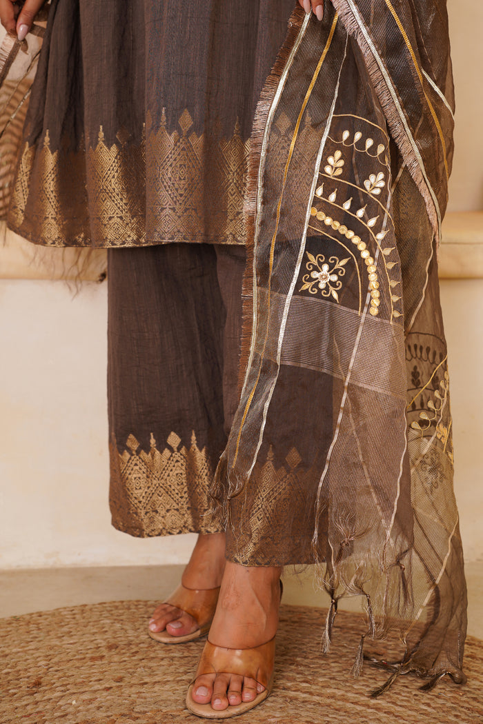 <img> Beautiful Mocha Gotta Patti Kurti Set
