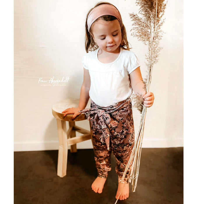 belt pants : 123