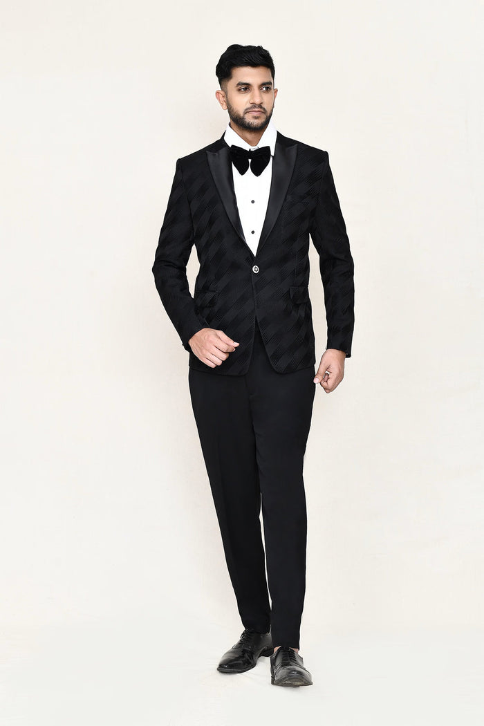 Black Three Piece Jacquard Suit Set With Bow