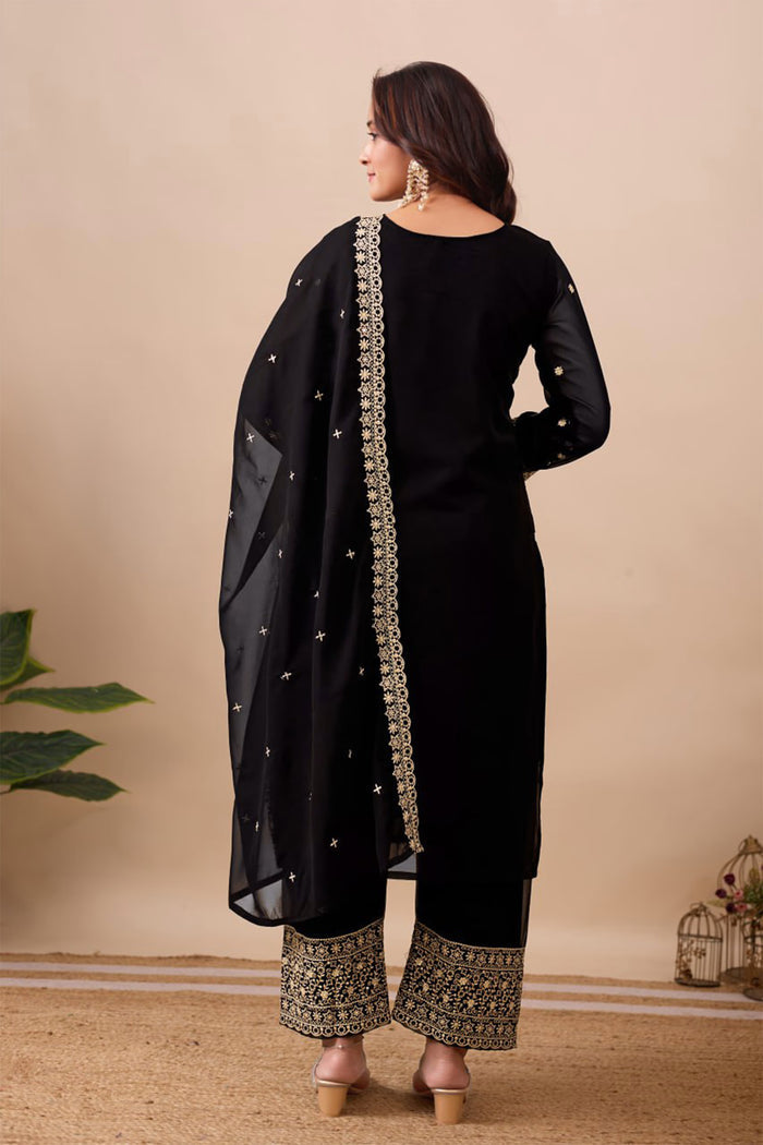 Black Velvet Floral Embroidered Kurta Set