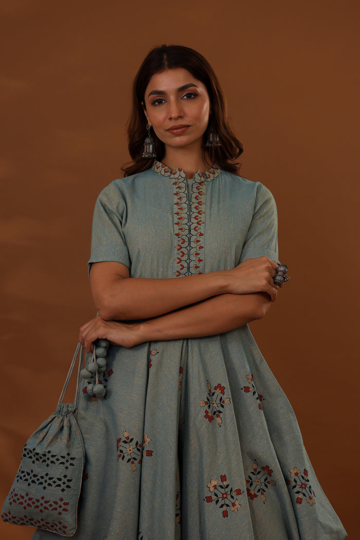 <img> Blue Handcrafted Double Side Drape Cotton Chola Dress