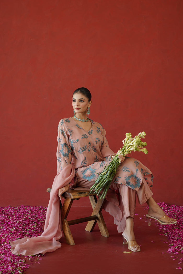 Blush Leaf Trail Embroidered Kurti