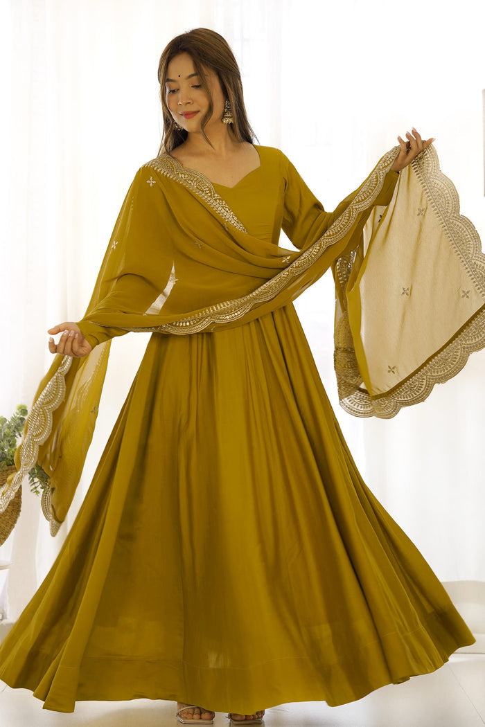 Bright Mehndi Chanderi Solid Pattern Anarkali Set