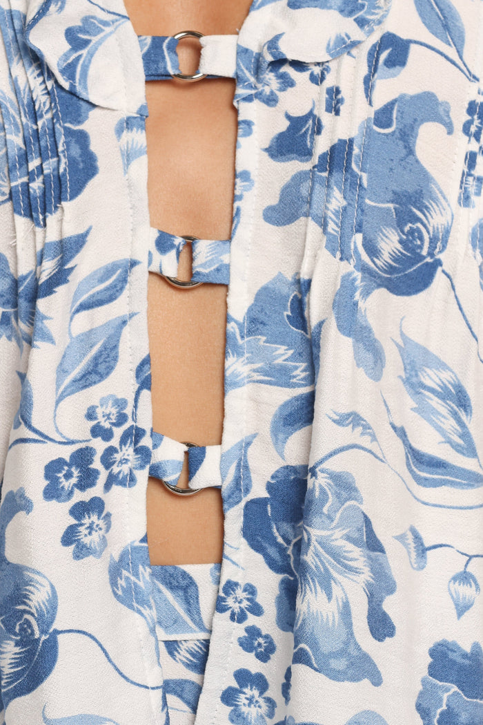 Petal and Pup USA TOPS Claud Top - Blue White Floral
