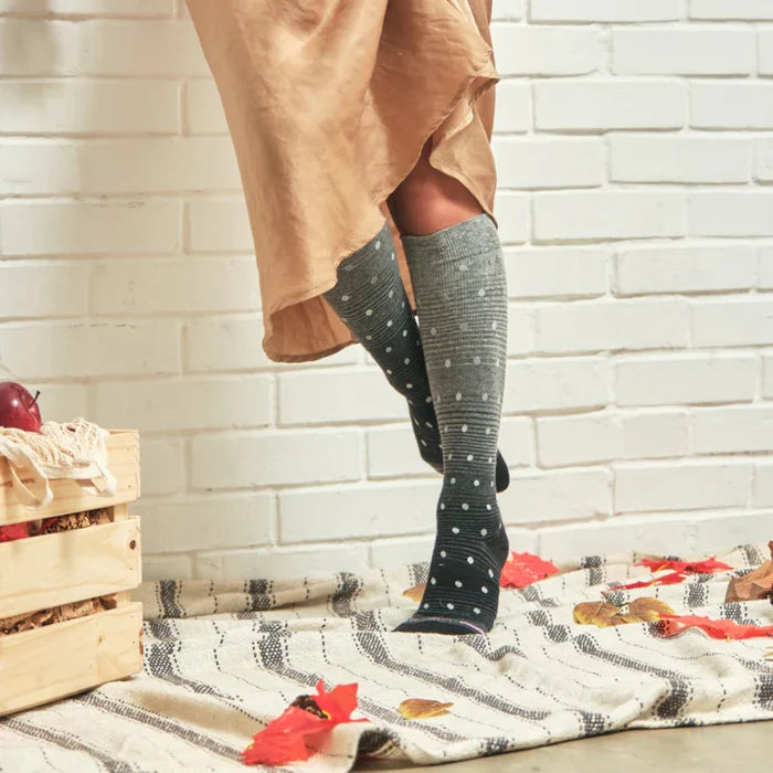 Women's mild compression socks dots on ombre for standing and sitting all day