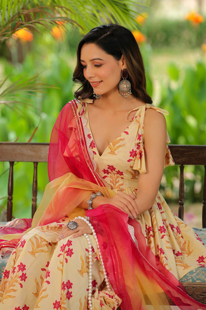 <img> Cream Cotton Floral Printed Gharara Set