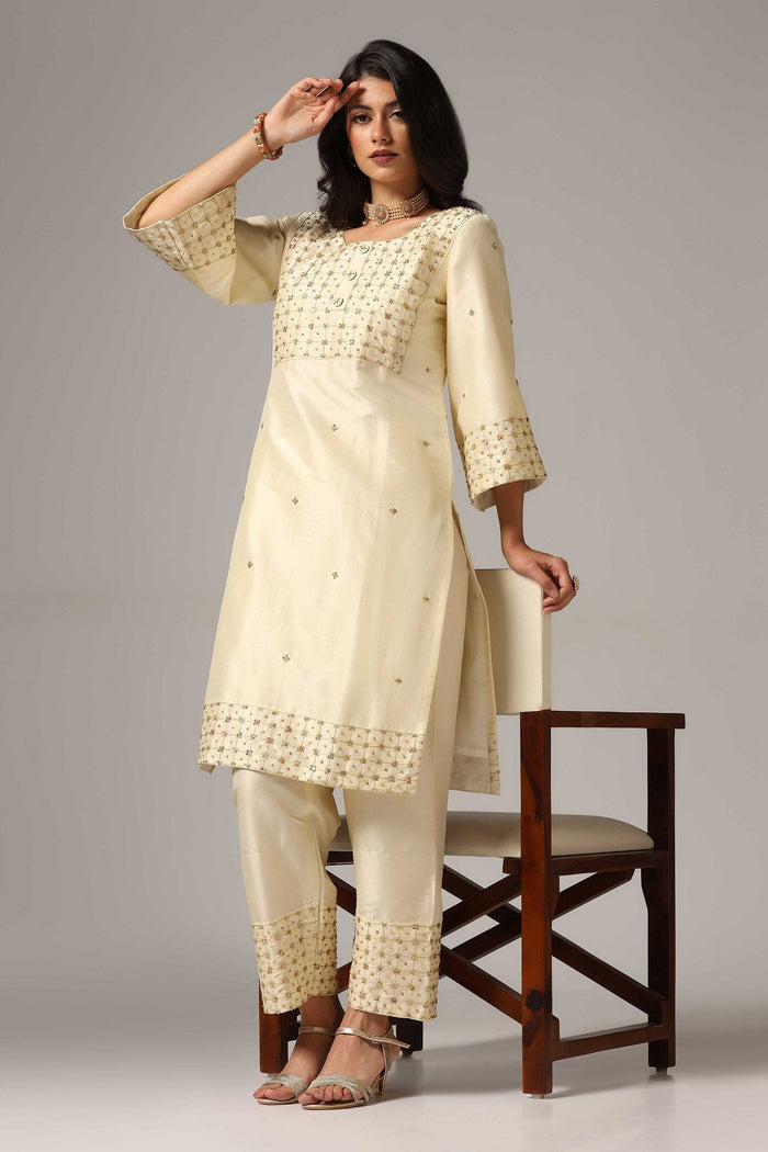 Cream Raw Silk Kurti With Palazzo Pants And Dupatta