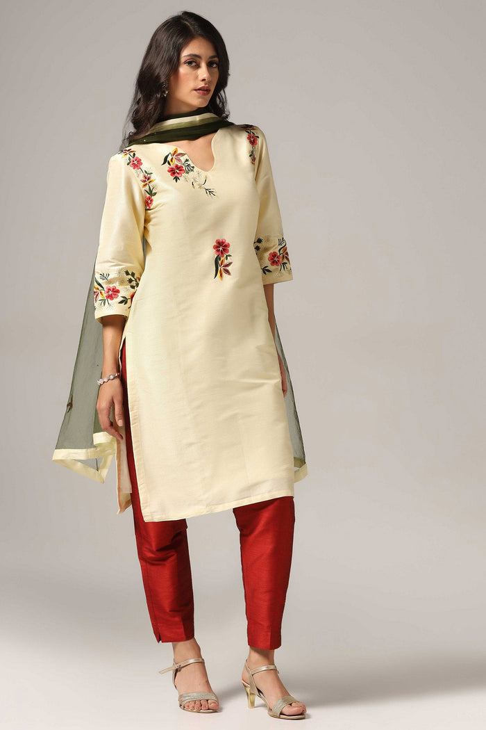 Cream Raw Silk Kurti With Pants And Dupatta
