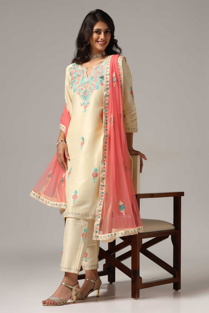 Cream Raw Silk Kurti With Pants And Netted Dupatta Set