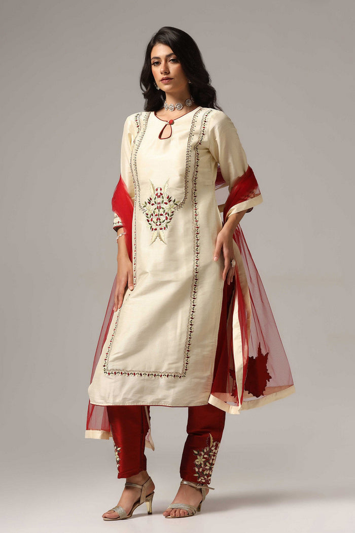 Cream Raw Silk Kurti With Pants And Netted Dupatta
