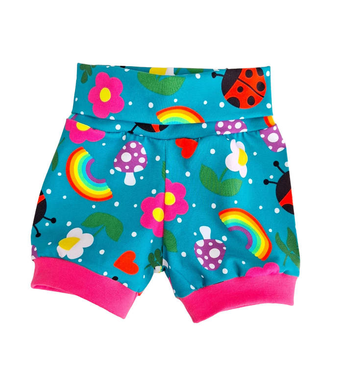 cuff shorts : 23