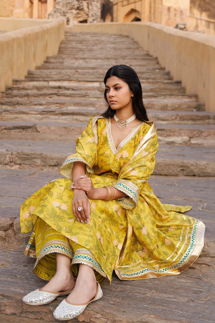 Cyber Yellow Chanderi Kurta Set With Prints And Lace Work