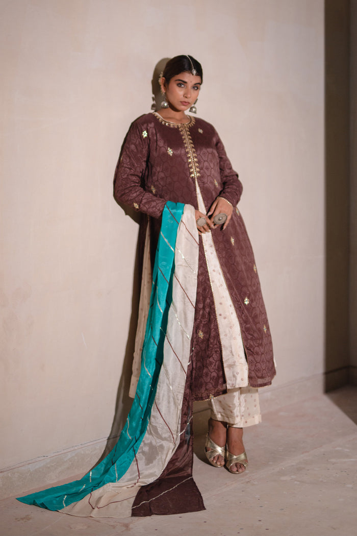 <img> Dark Brown Jacketed Chinon Suit Set