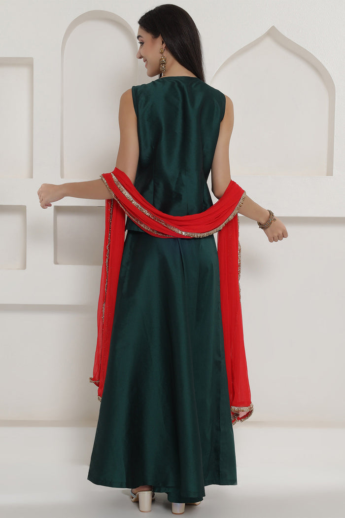 <img> Dark Green Tafta Silk Lehnga Top And Dupatta Set