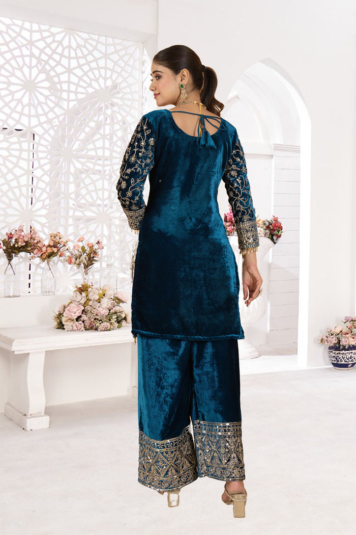 Emerald Green Velvet Embroidered Kurti Set