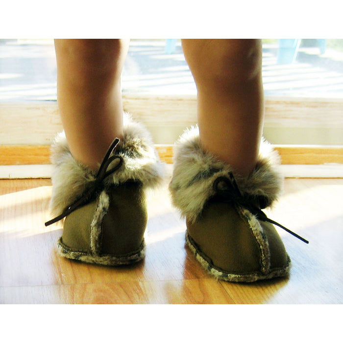 faux fur boots : 1