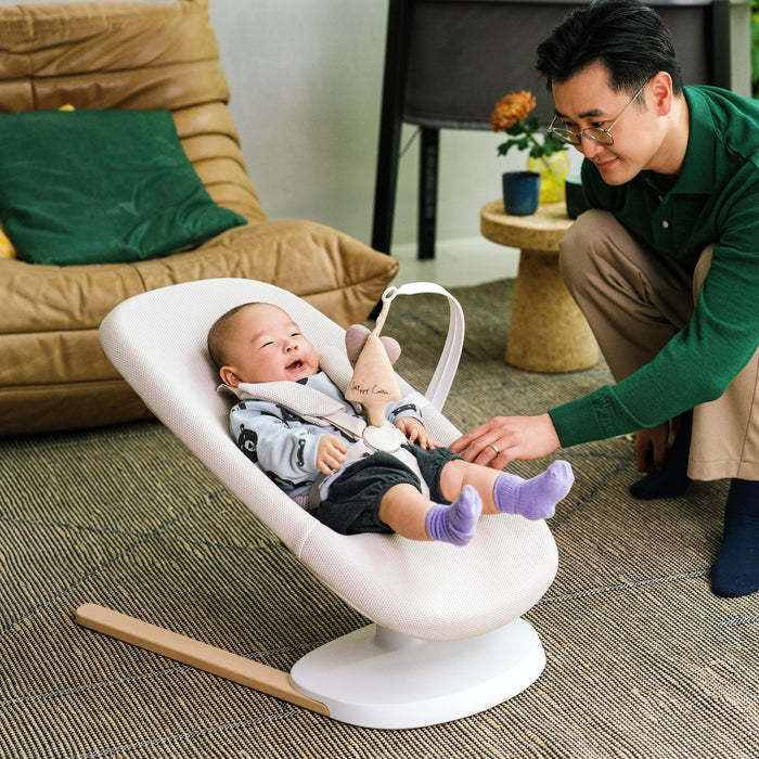 FLOOR MODEL - Stokke - Yoga Bouncer - Light Sand-FLOOR MODELS (OFFLINE)-Posh Baby