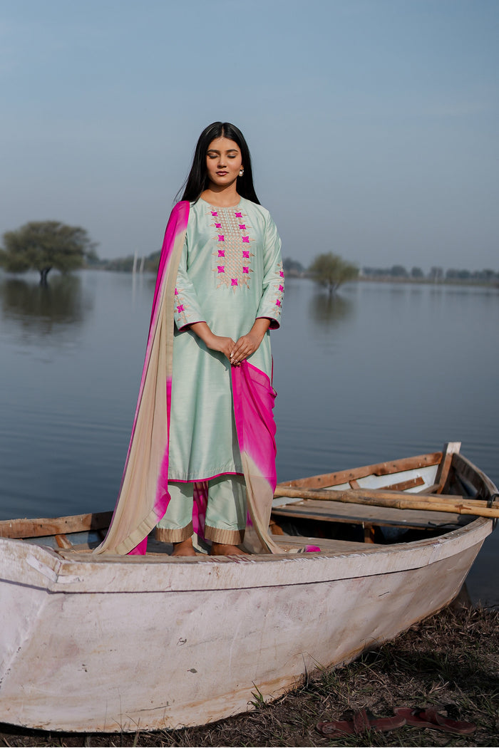 <img> Green And Pink Cotton Kurta Set With Hand Embroidery