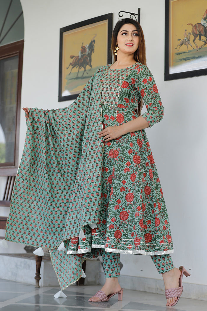 Green Cotton Floral Printed Kurta Set