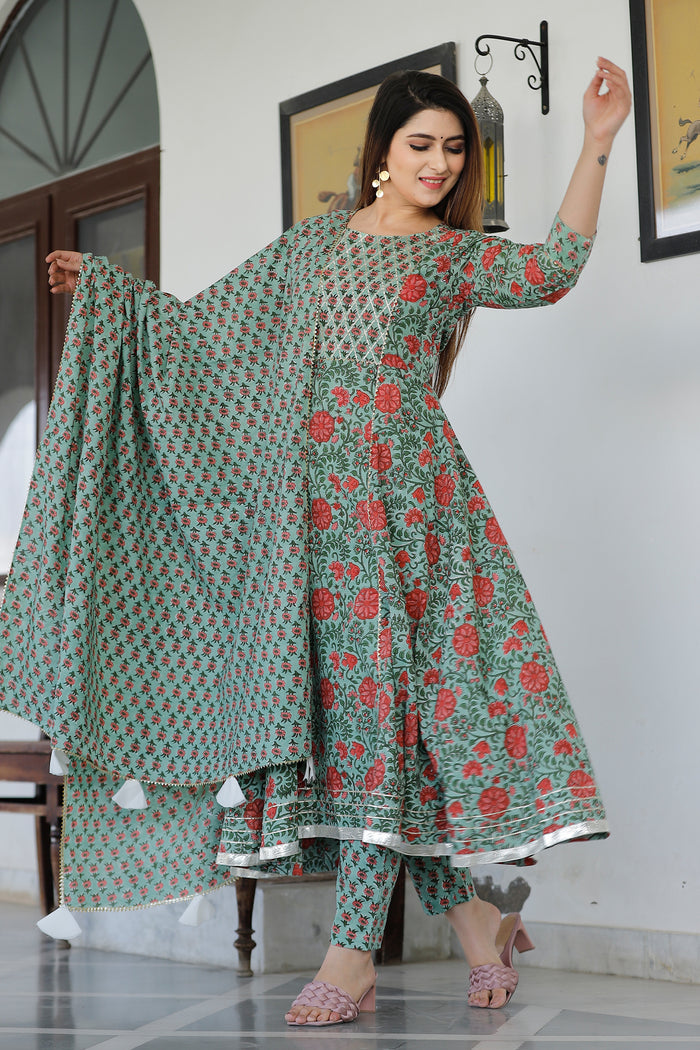 Green Cotton Floral Printed Kurta Set