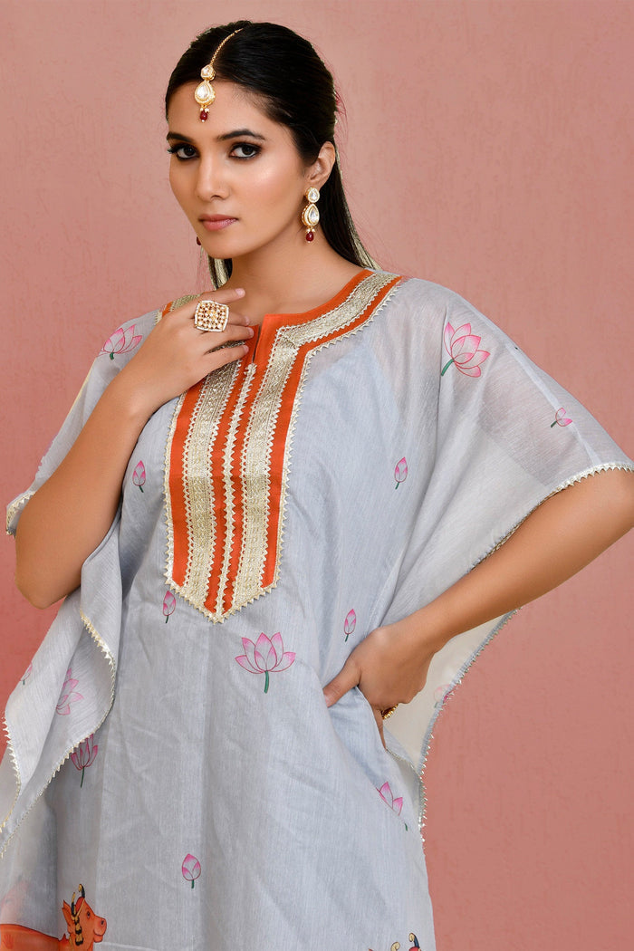 Grey Chanderi Silk Kurta Set With Lotus Prints