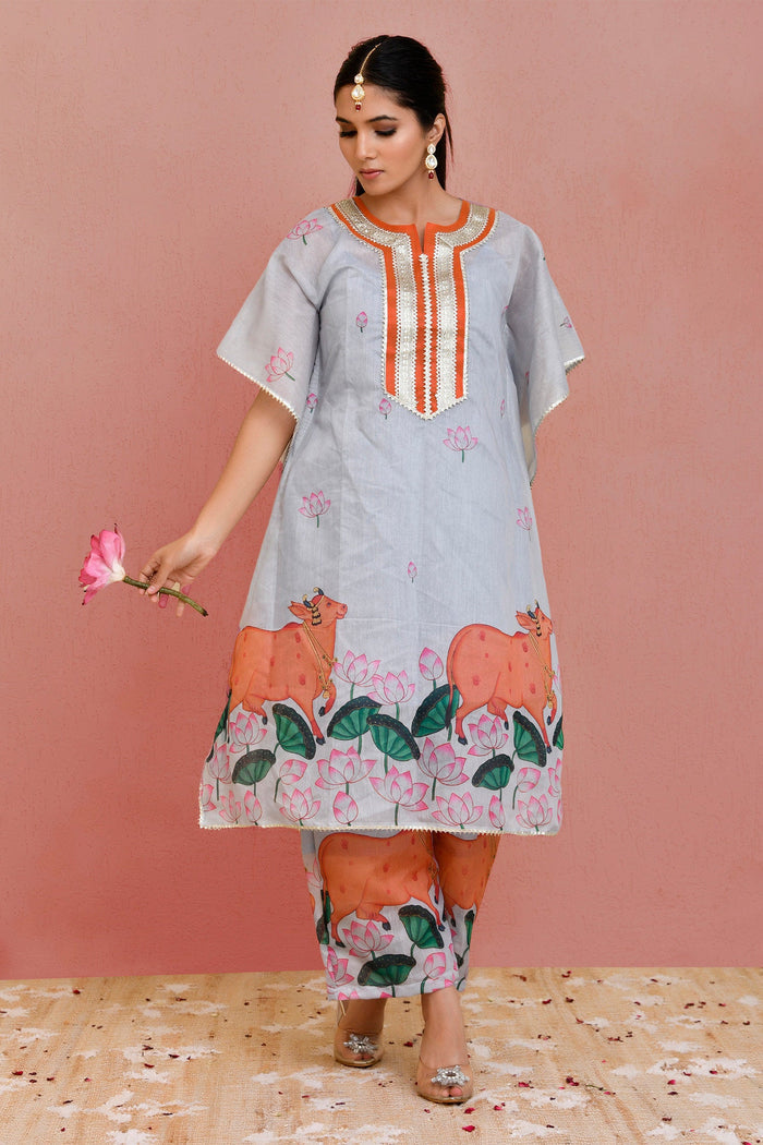 Grey Chanderi Silk Kurta Set With Lotus Prints