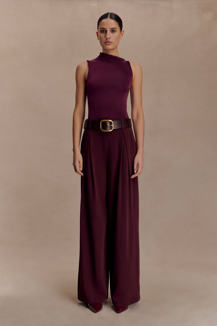 Hadleigh Sleeveless Slinky Top - Burgundy