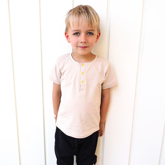 henley tee : 127