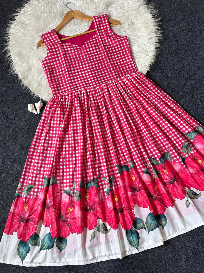 Hibiscus Check Gown