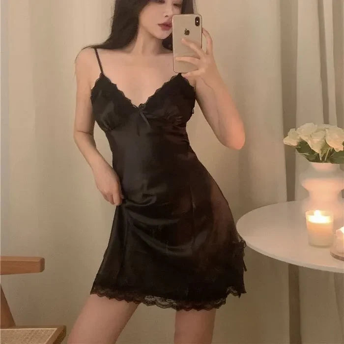 Black lace Ice Silk V-neck chemise women FTF Market UK