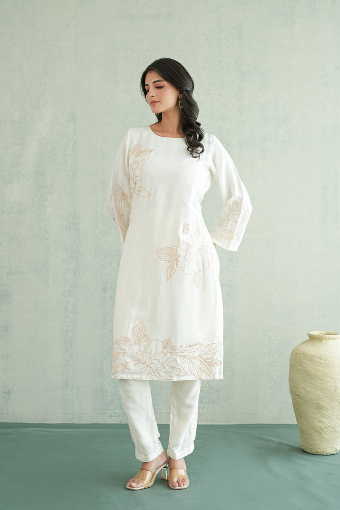 Ivory Bloom Outline Kurti