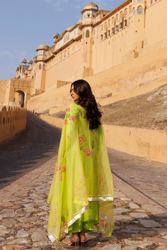 Light Green Silk Kurta Set With Floral Embroidery