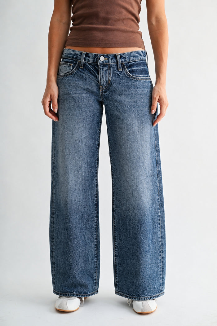 Low Rise Relaxed Straight Jean - BP550N - Medium Denim