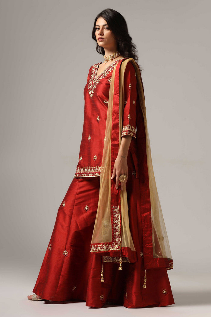 Maroon Raw Silk Kurti With Sharara And Net Dupatta