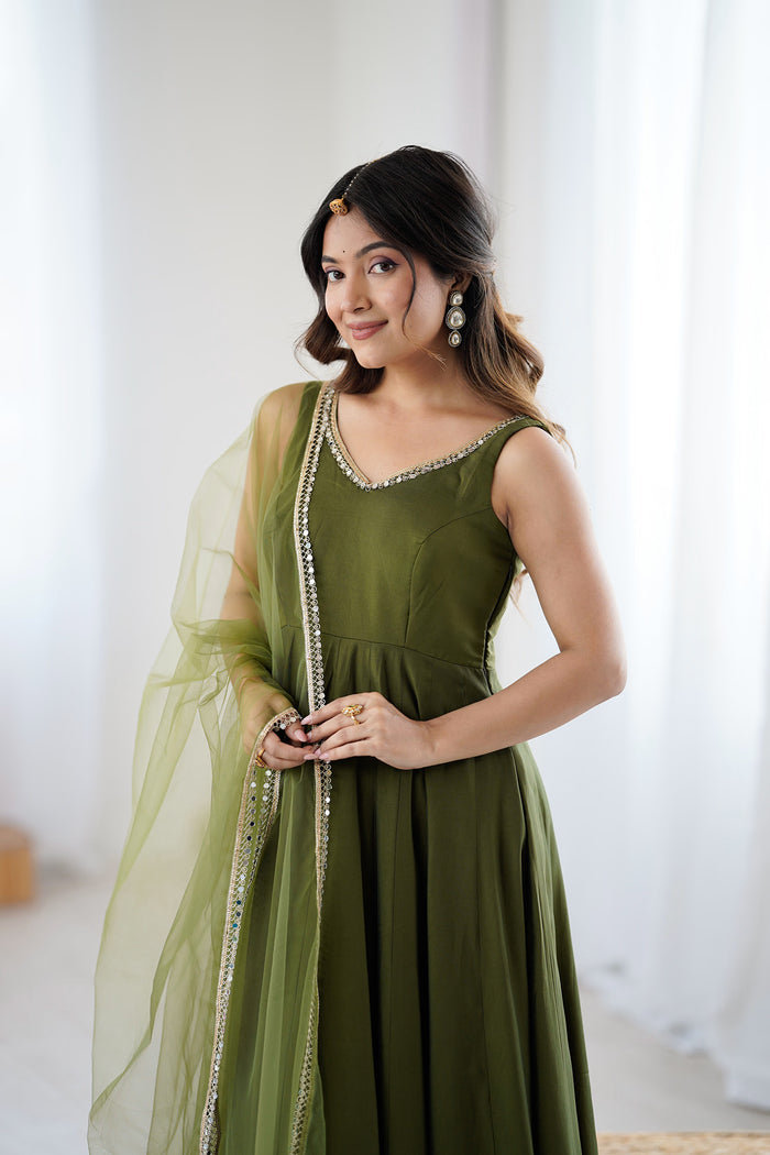 Mehndi Green Chanderi Solid Anarkali Set