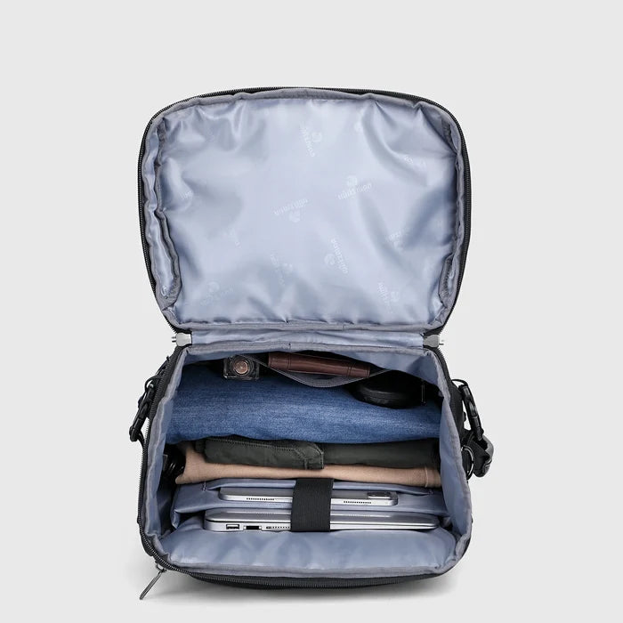 Large men’s travel backpack with 16 inch laptop compartment