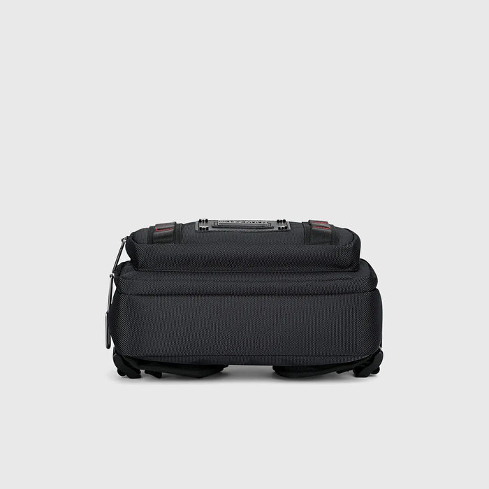 Men’S Nylon Fanny Pack Cycling Waist Bag nylon carry-on travel backpack, front pockets and zipper layout