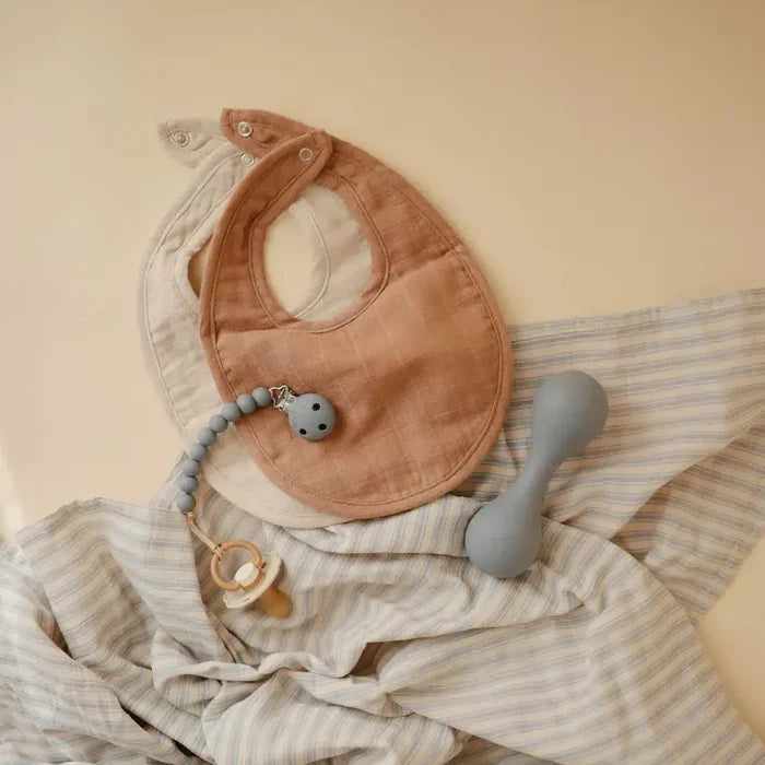 Mushie - Organic Cotton Muslin Bib 2-Pack - Tan & Fog-Bibs + Burps-Posh Baby