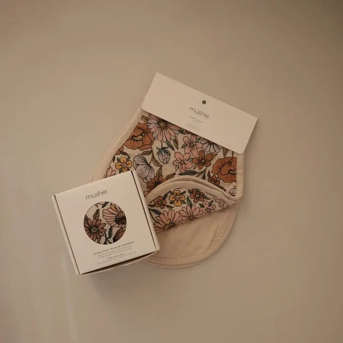 Mushie - Organic Cotton Muslin Burp Cloth 2-Pack - Retro Flowers & Fog