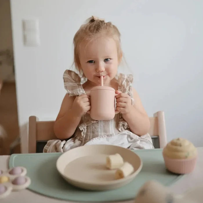 Mushie - Silicone Training Cup & Straw - Soft Lilac