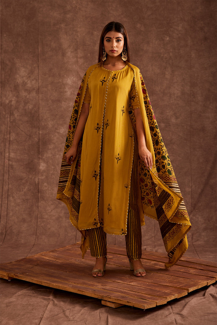<img> Mustard Hand Blocked In Multi Prints Suit Set