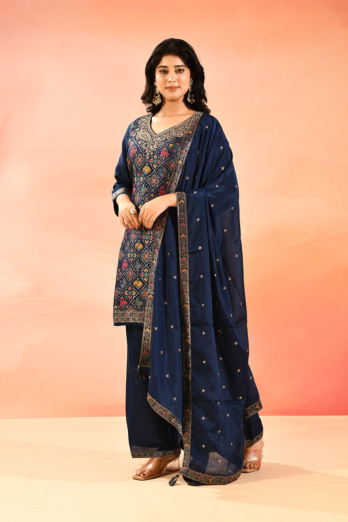 Navy Blue Geometric Animal Motif Silk Blend Straight Cut Set
