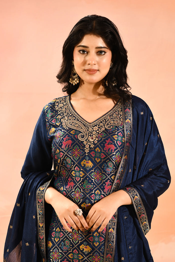 Navy Blue Geometric Animal Motif Silk Blend Straight Cut Set